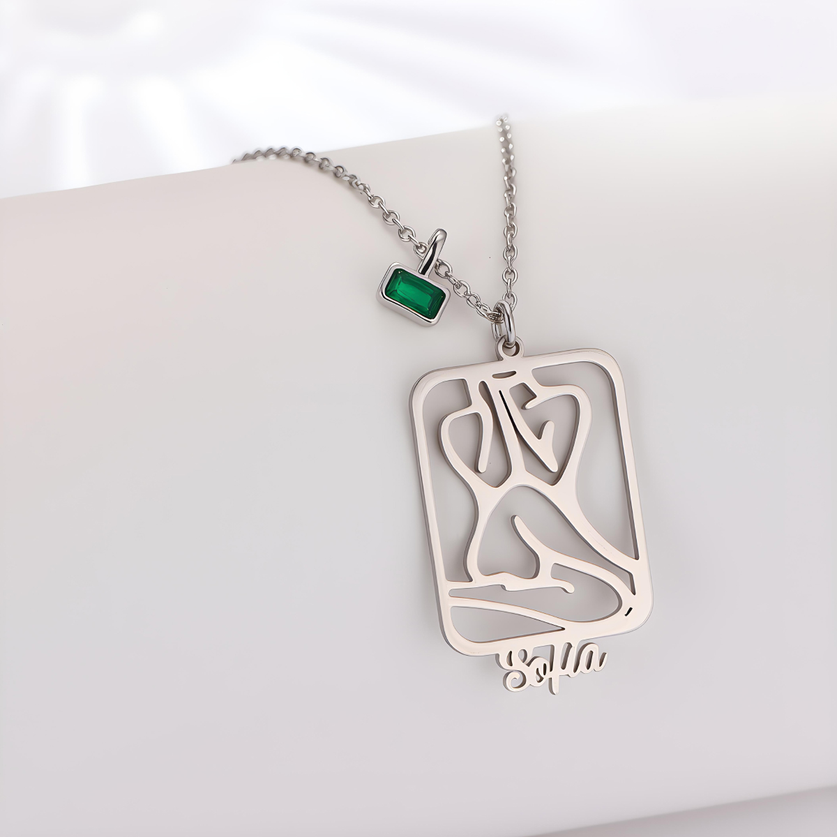 Women Fashion Names - Kalung Liontin Wanita Meditasi Nama Kustom