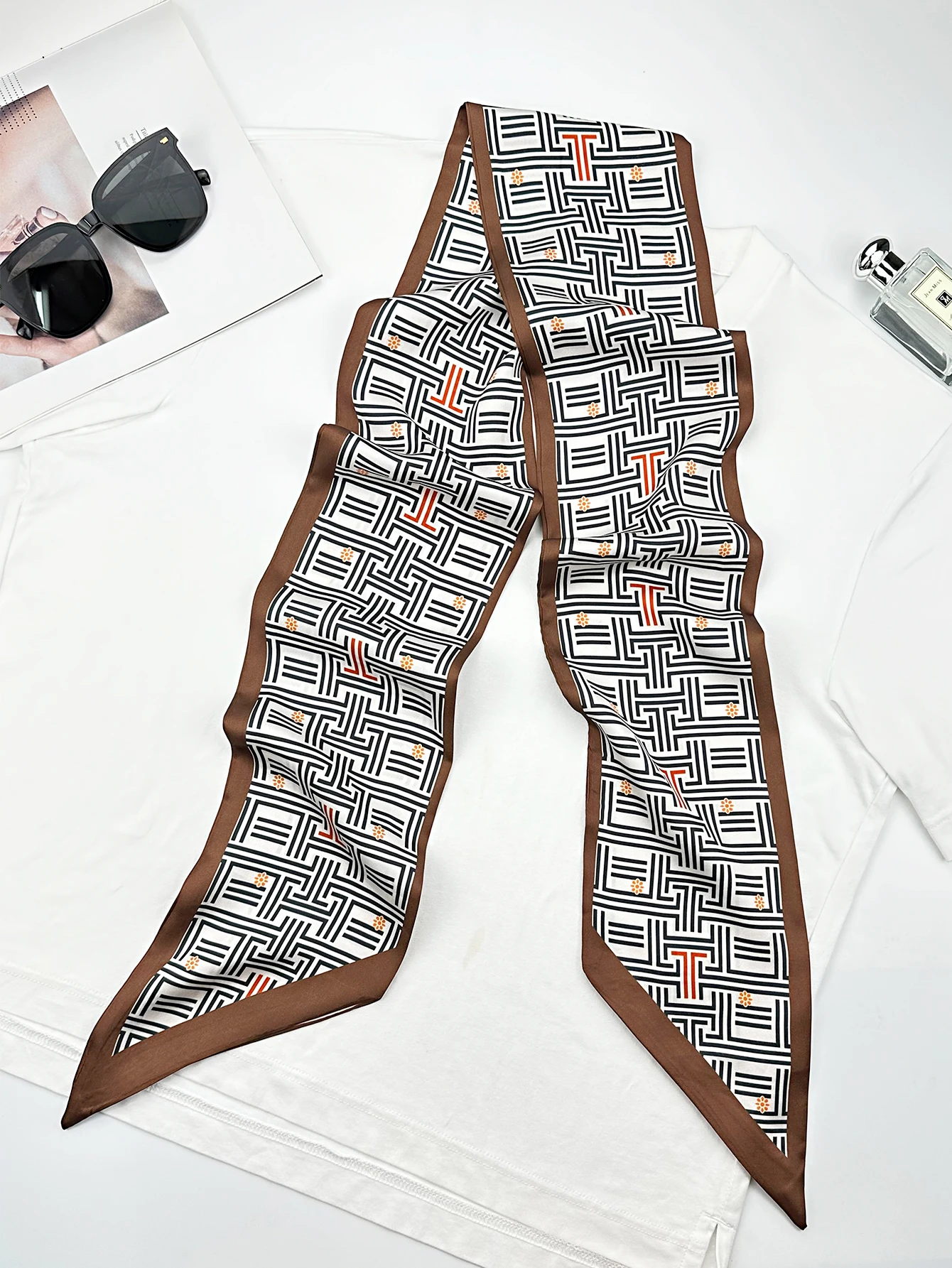 Syal Sutra Tipis Geometris Mew - Women Fashion Necktie ulasan dan harga