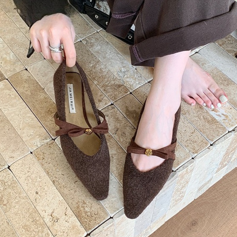 Sepatu Wanita Hak Rendah Ujung - Women'S Fashion Shoes ulasan dan harga