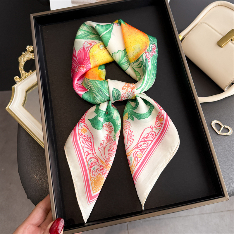 Kerudung Segi Empat Sutra Moti - Women Fashion Necktie ulasan dan harga